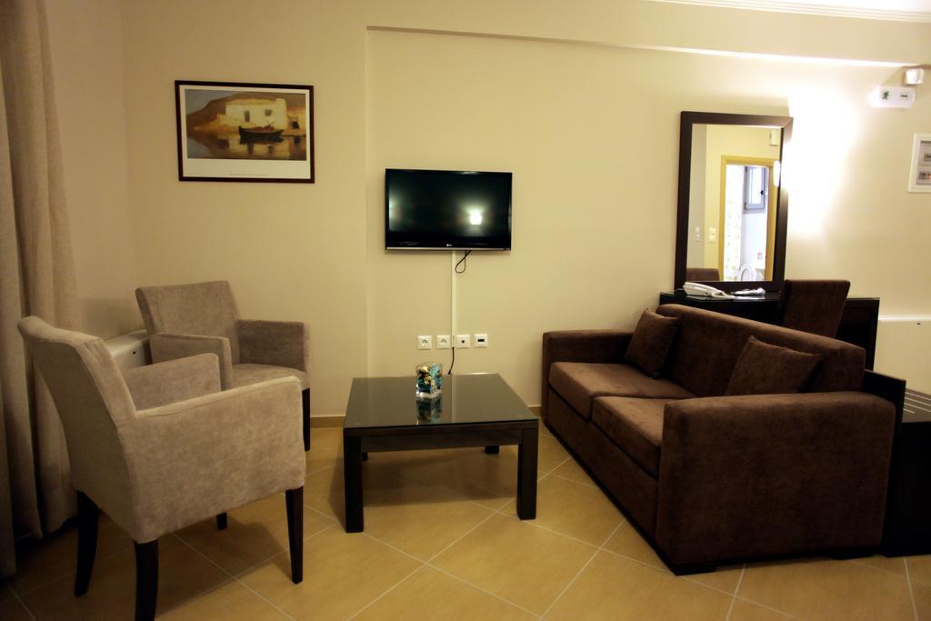 Aparthotel Cavos Fokidos Chiliadou  Exterior foto