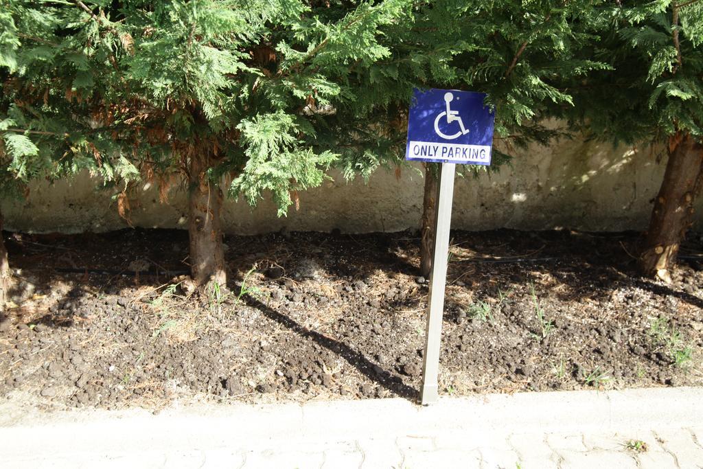 Aparthotel Cavos Fokidos Chiliadou  Exterior foto